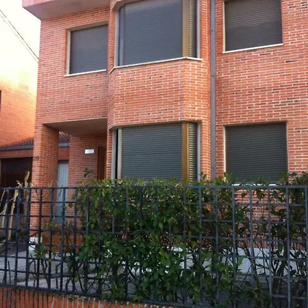 Chalet Cantalejo * Cantalejo